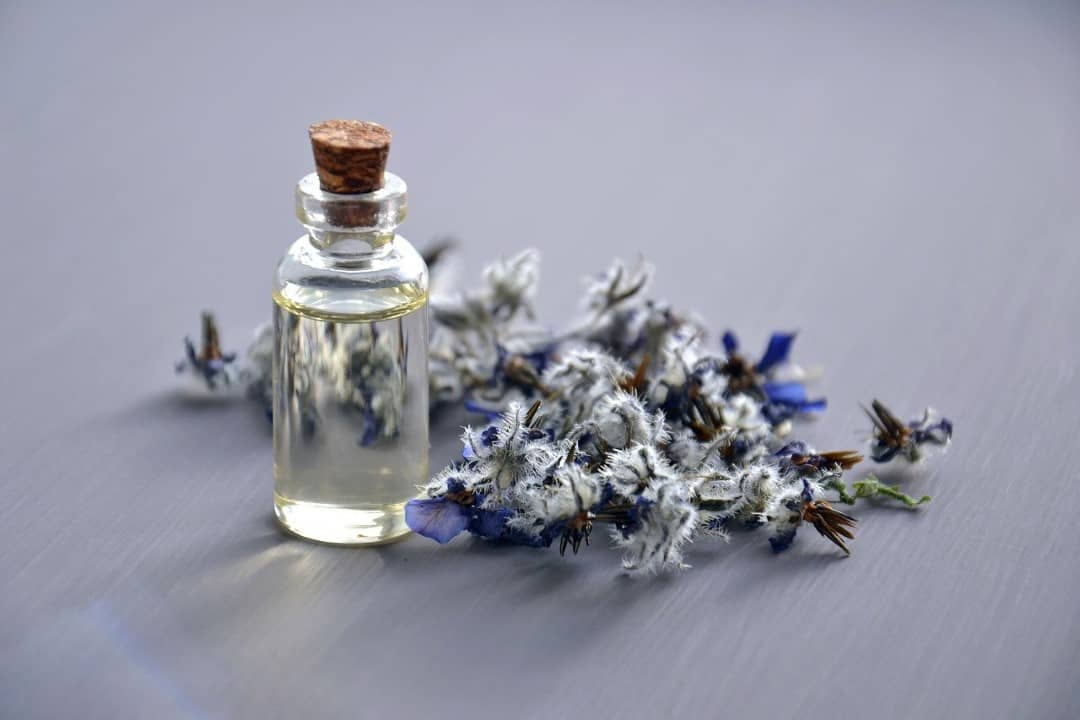 essential oils to use for meditating